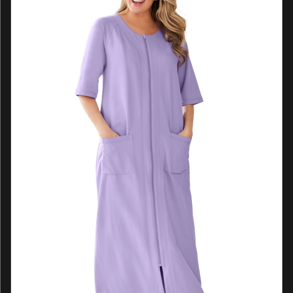 New in the bag, Dreams and Co 2X Light Lilac Robe 26/28 Woman within Catalog New